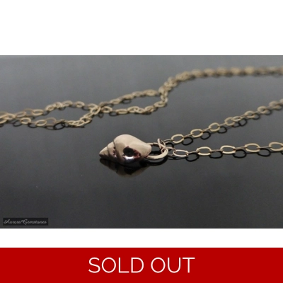 9ct Gold Seashell Necklace title=